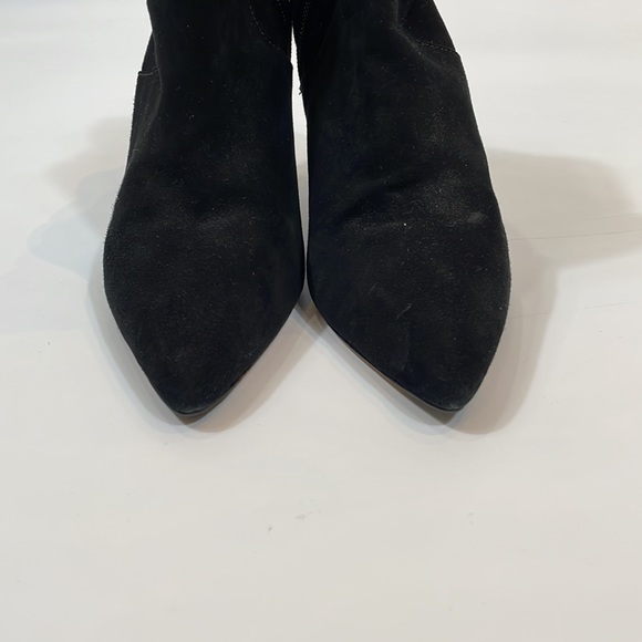 Johnston & Murphy Black Leather Bootie Heels 7.5 EUC Genuine Leather - Picture 3 of 11